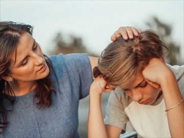 ¿Cómo combatir el chantaje emocional en las relaciones familiares?